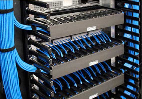 Modon United Tech help desk support your business with Computer Hardware, Software, Applications, Operation Systems and cyber security to resolve issues and improve your IT Infrastructure productivity.
Ensure your business continuity and resiliency with our IT expert by deploying, administer, virtualize and troubleshoot your datacenter.

